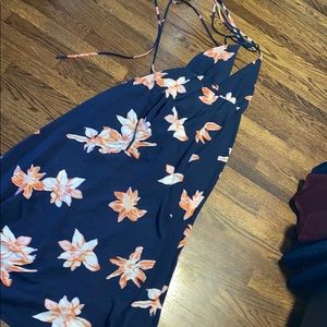 Simplee floral dress Size Medium